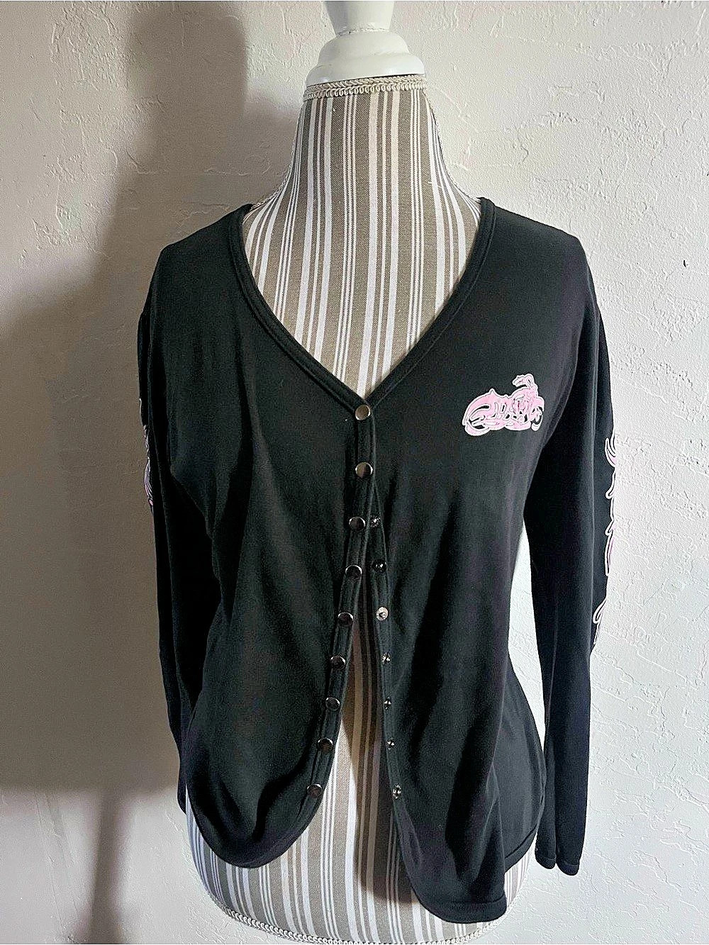 Easy Riders Vintage 90s Graphic Cardigan in Black & Pink Size XL (M)